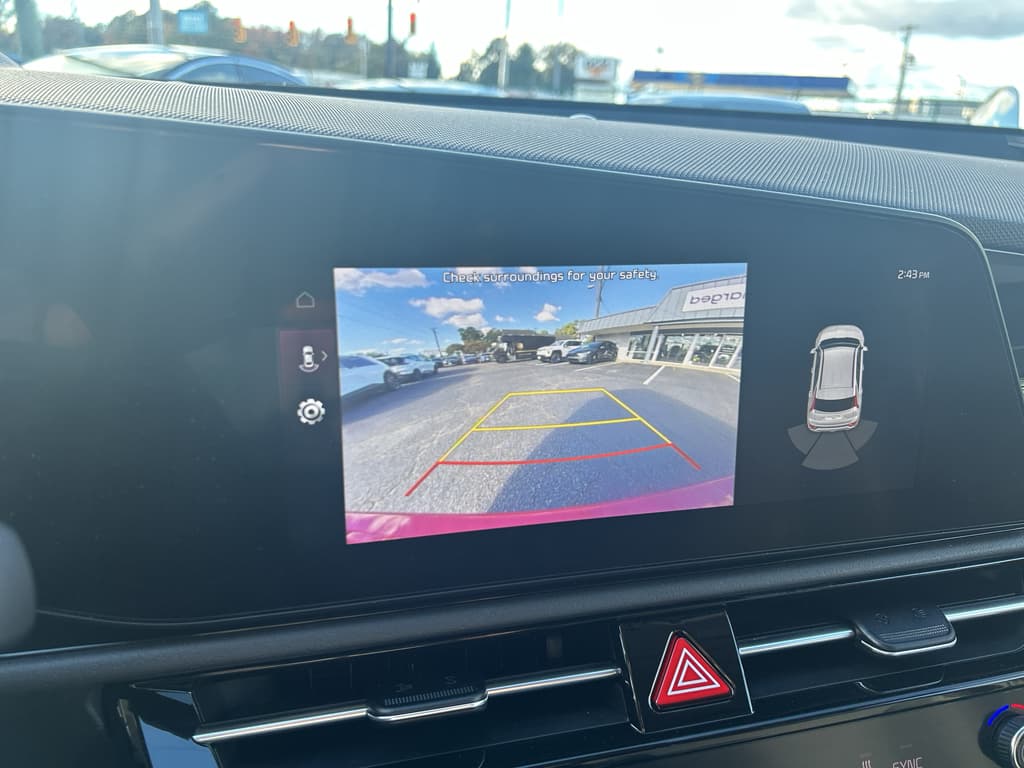 2023 Kia Niro EV view 11