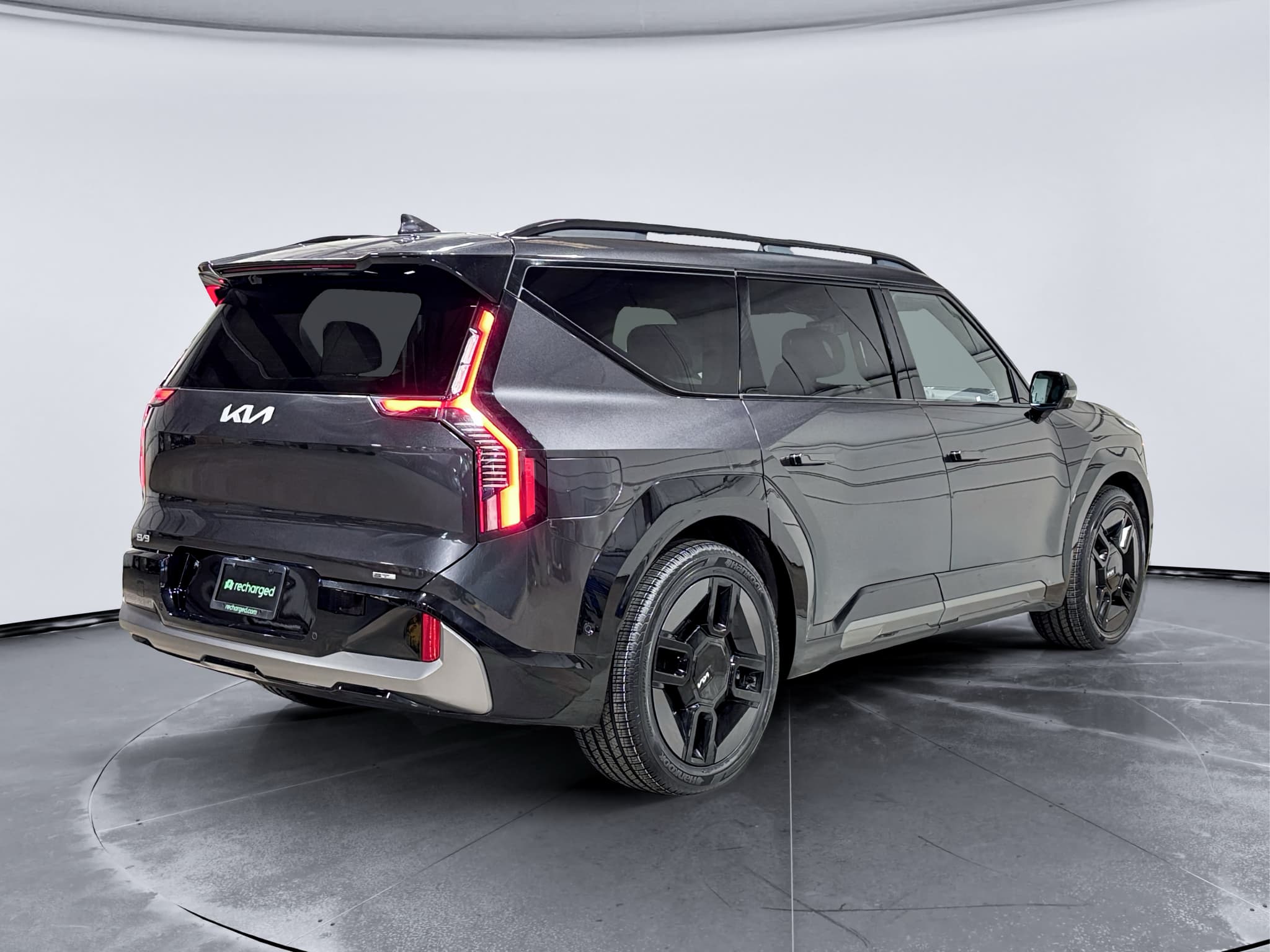 2024 Kia EV9 view 3