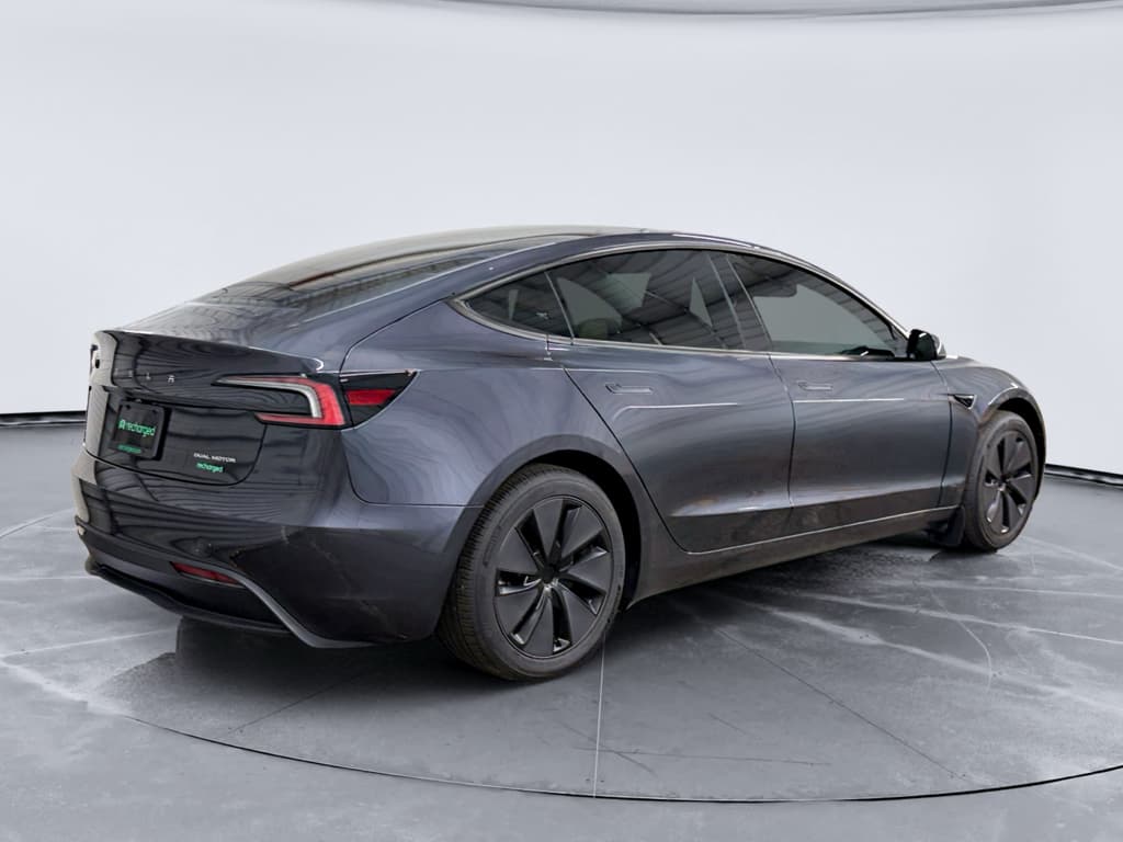 2025 Tesla Model 3 view 3