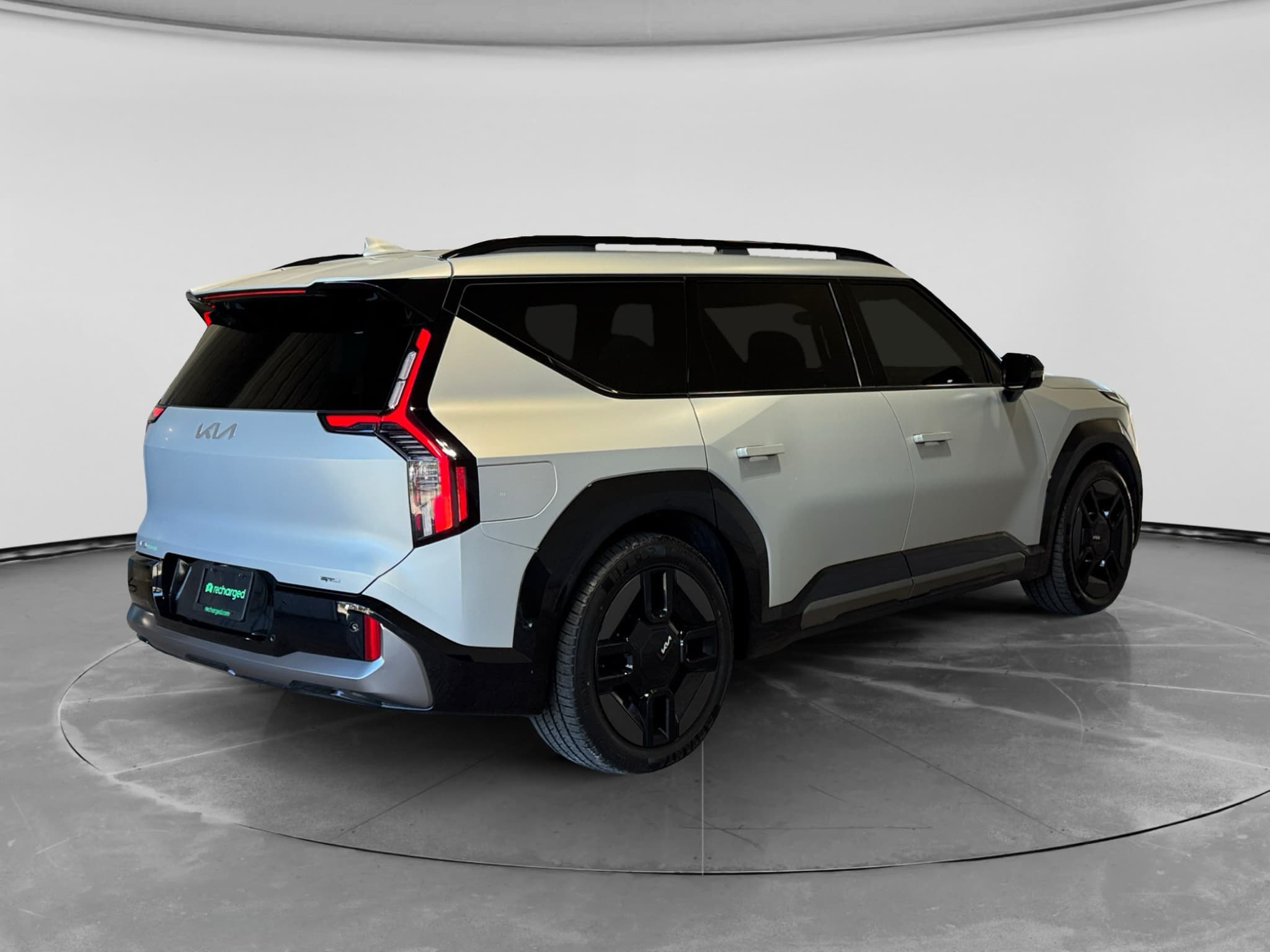 2024 Kia EV9 view 3