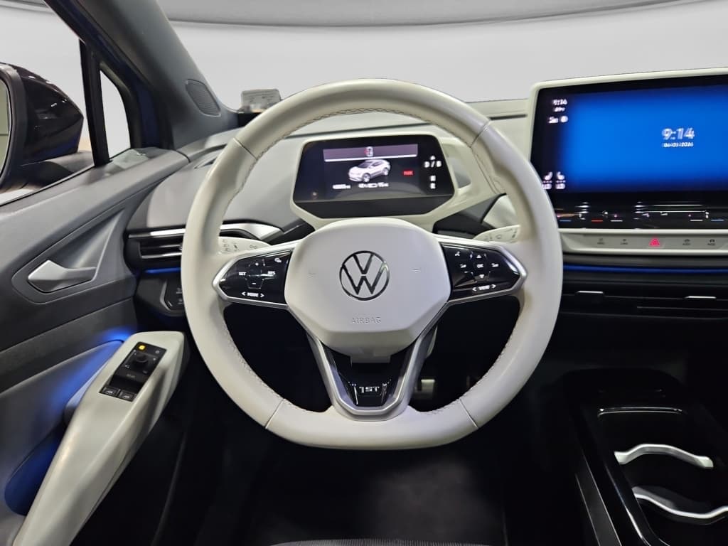 2021 Volkswagen ID.4 view 7