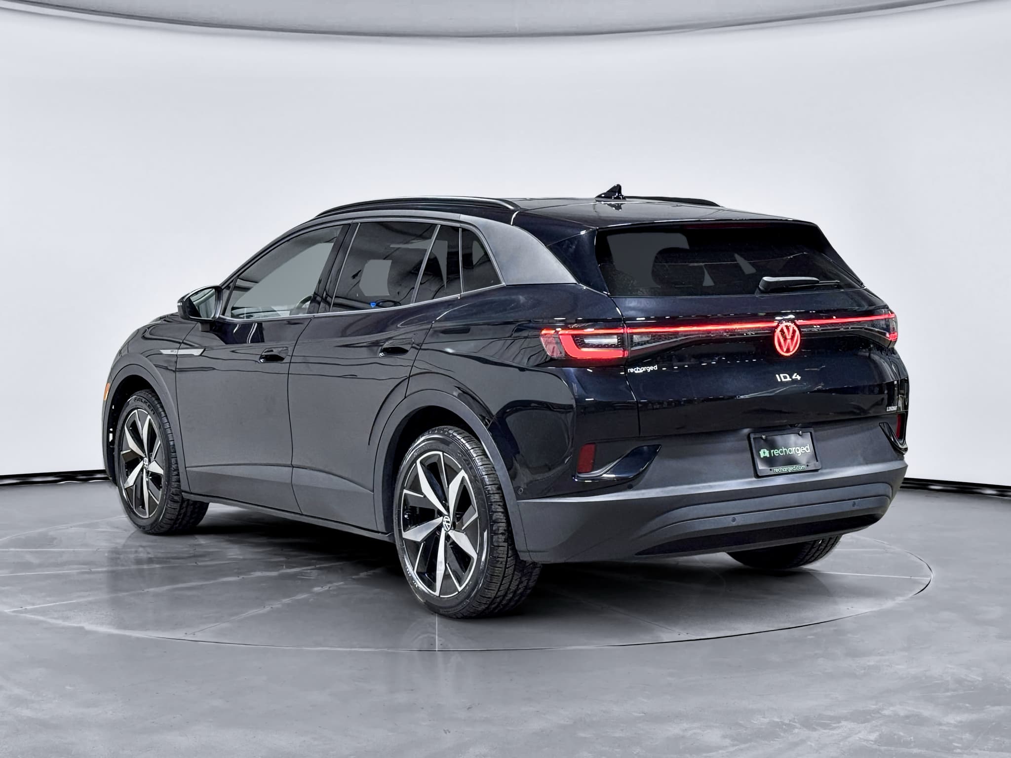 2023 Volkswagen ID.4 view 2