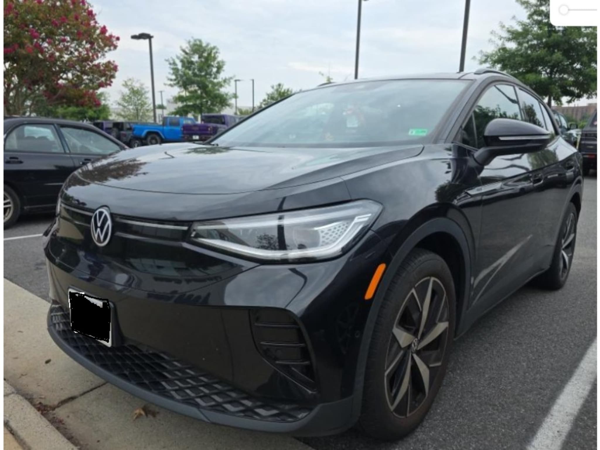 2023 Volkswagen ID.4 view 2