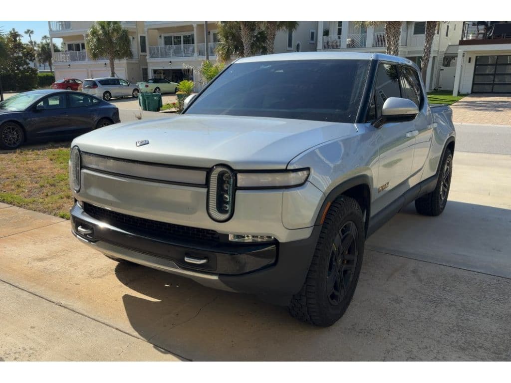 2023 Rivian R1T