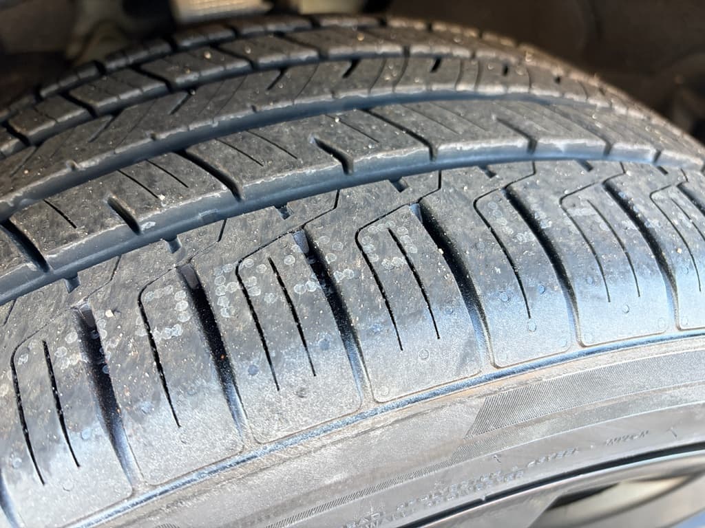 2020 Tesla Model Y view 28