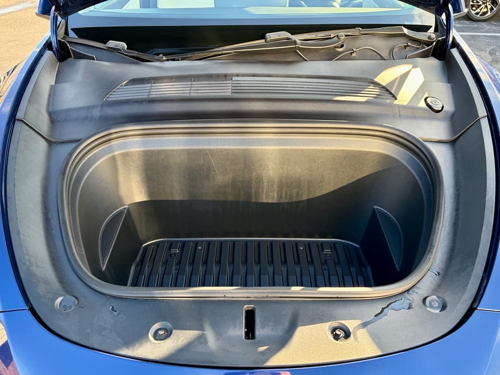 2020 Tesla Model Y view 22