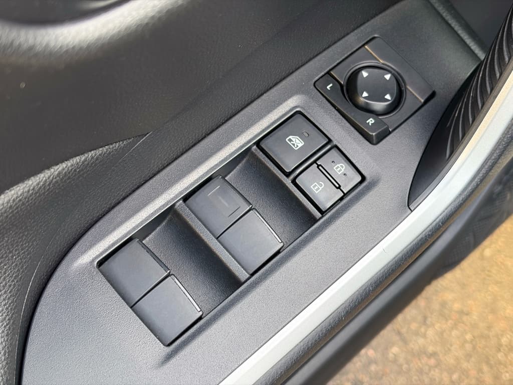 2021 Toyota RAV4 Prime view 7