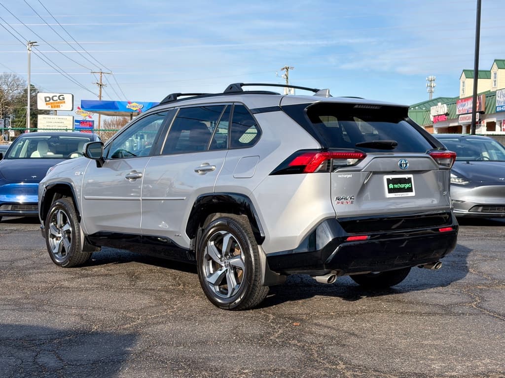 2021 Toyota RAV4 Prime view 2