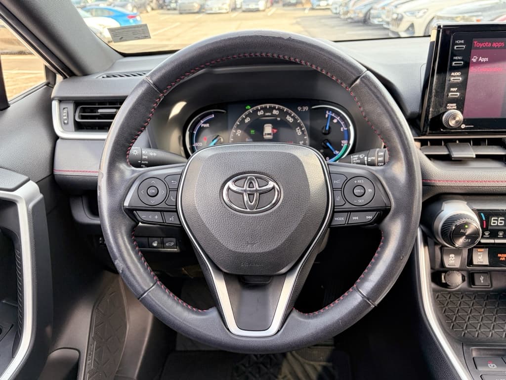 2021 Toyota RAV4 Prime view 8