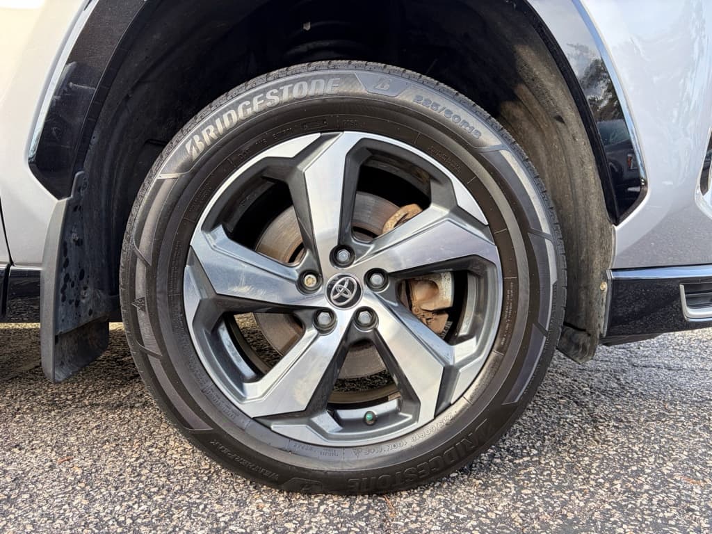 2021 Toyota RAV4 Prime view 31