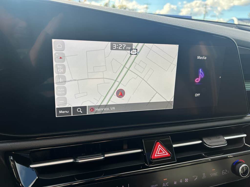 2023 Kia Niro EV view 10