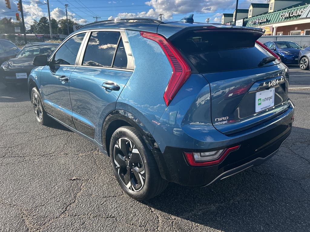 2023 Kia Niro EV view 2