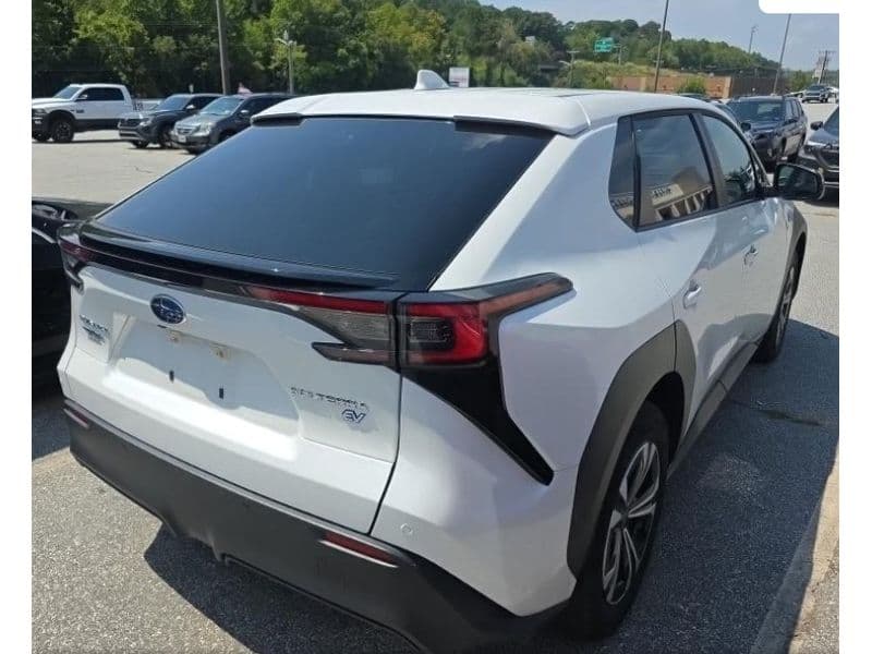 2023 Subaru Solterra view 4