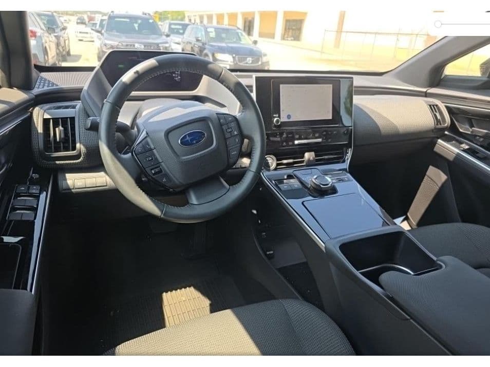 2023 Subaru Solterra view 5