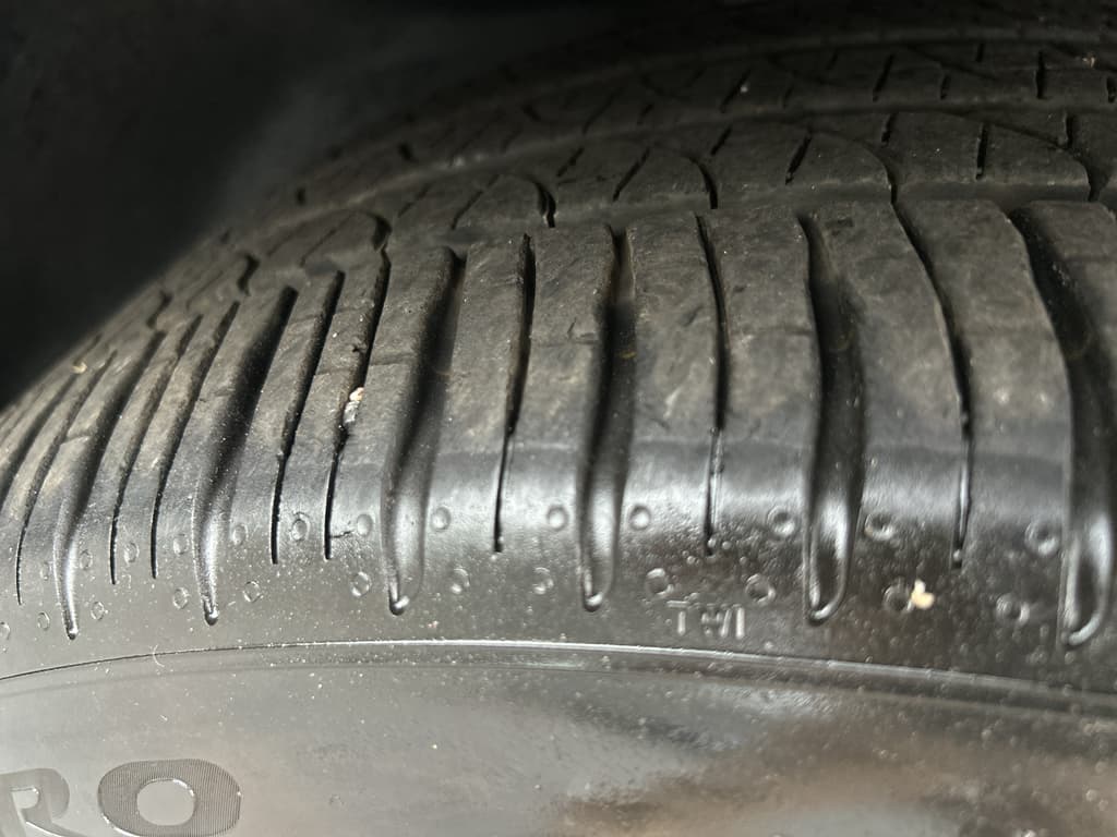 2023 Volkswagen ID.4 view 26