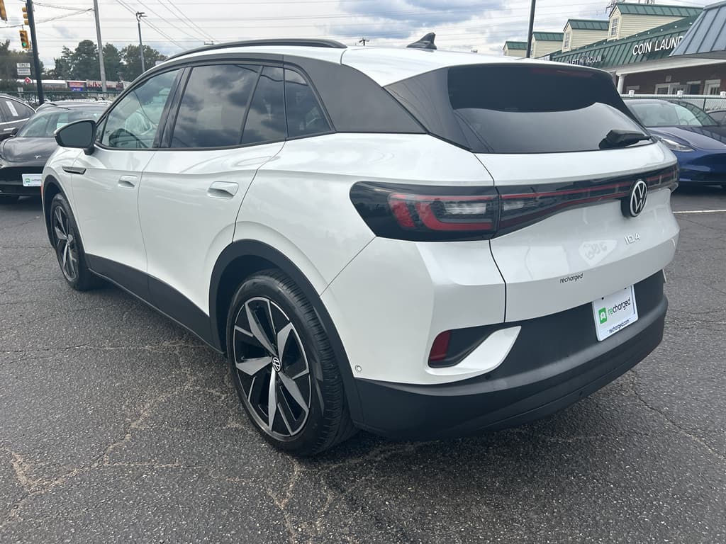 2023 Volkswagen ID.4 view 2