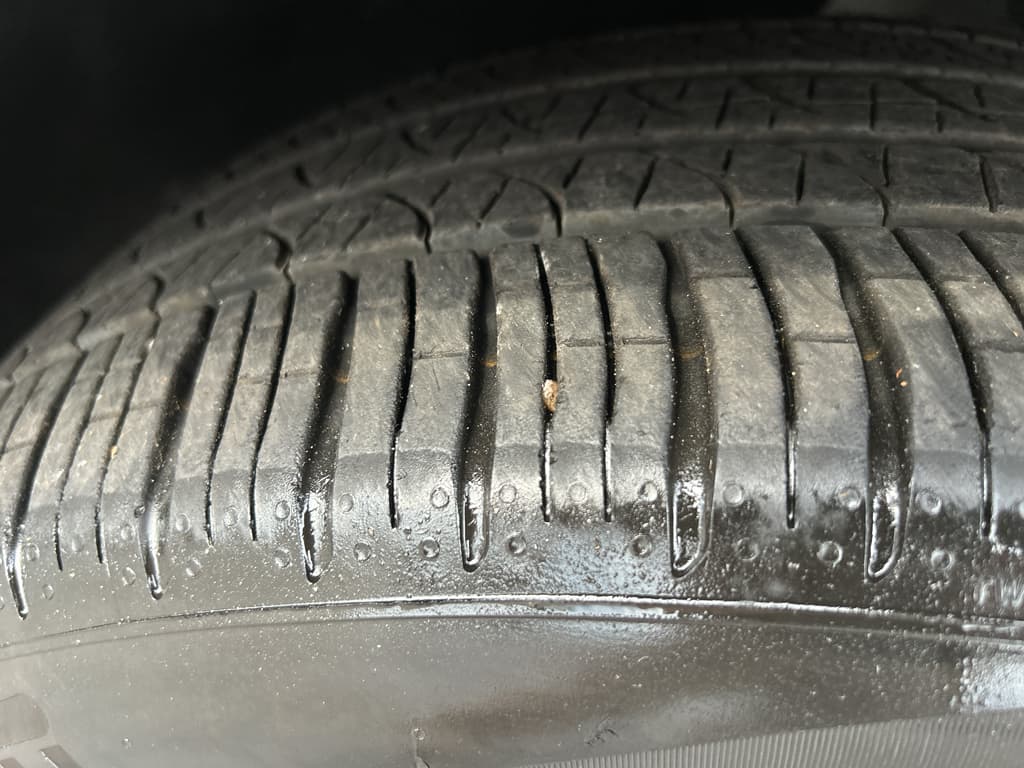 2023 Volkswagen ID.4 view 28