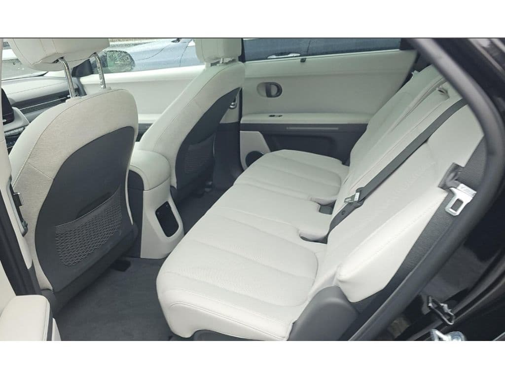 2025 Hyundai IONIQ 5 view 6