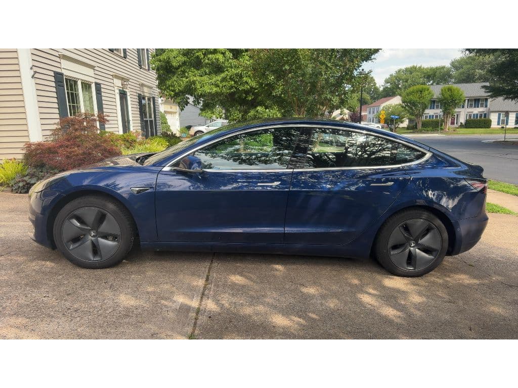 2018 Tesla Model 3 view 2