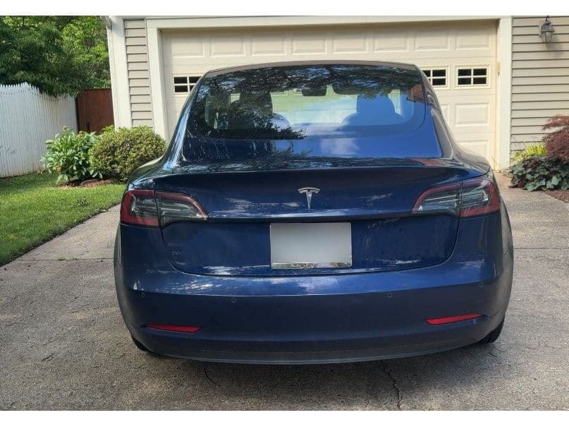 2018 Tesla Model 3 view 4