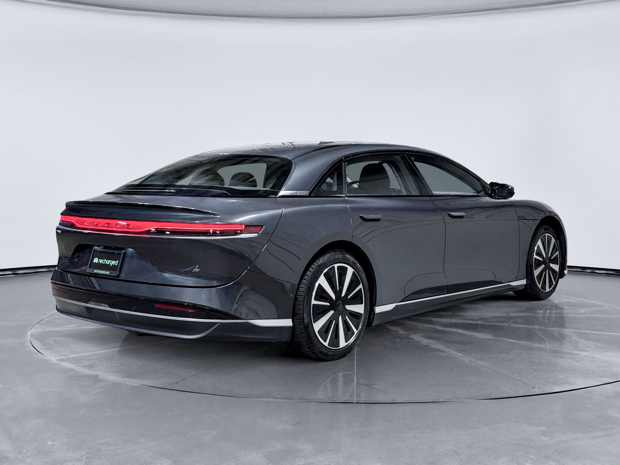 2026 Lucid Air view 3