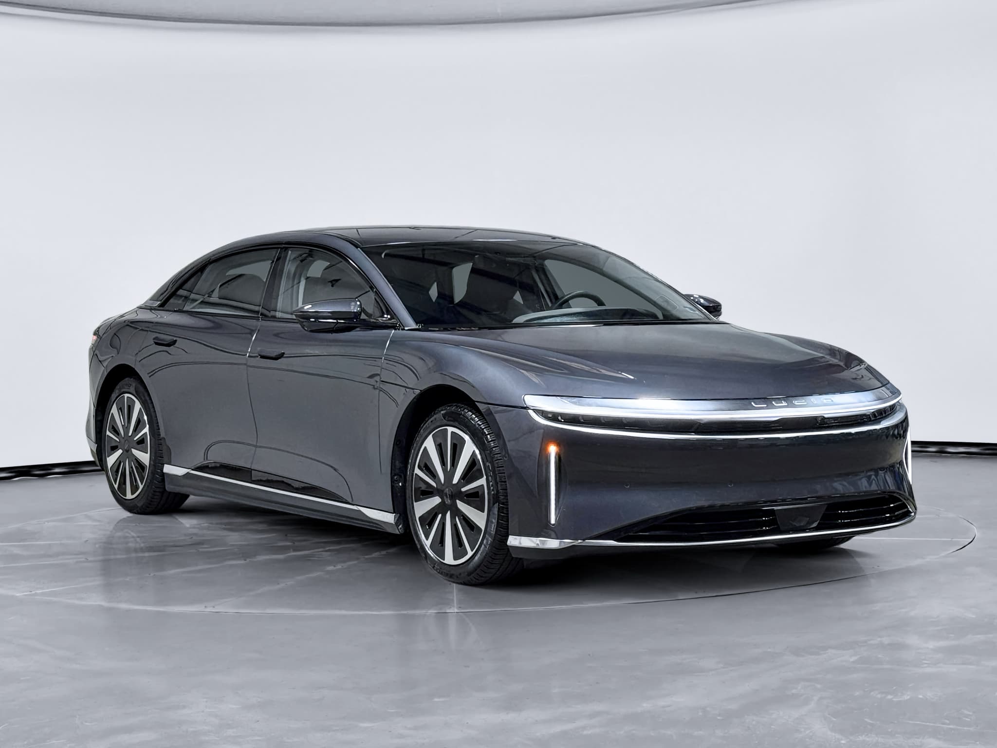2026 Lucid Air view 4