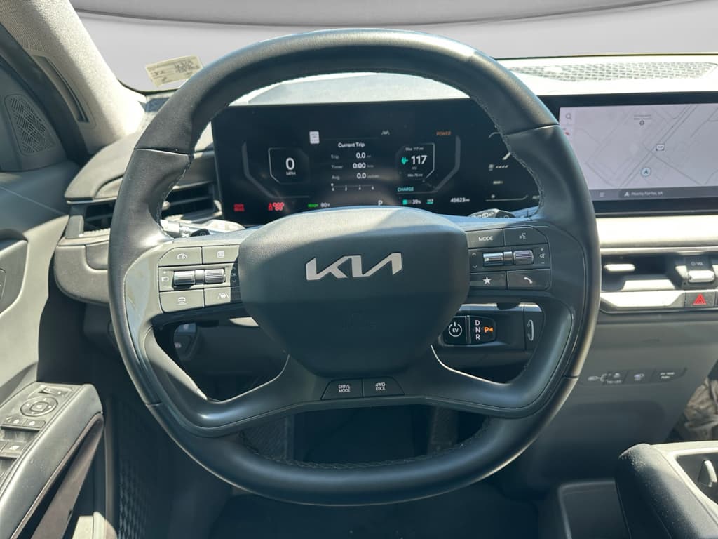 2024 Kia EV9 view 5
