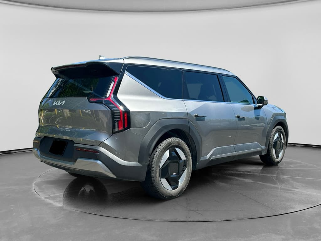 2024 Kia EV9 view 2