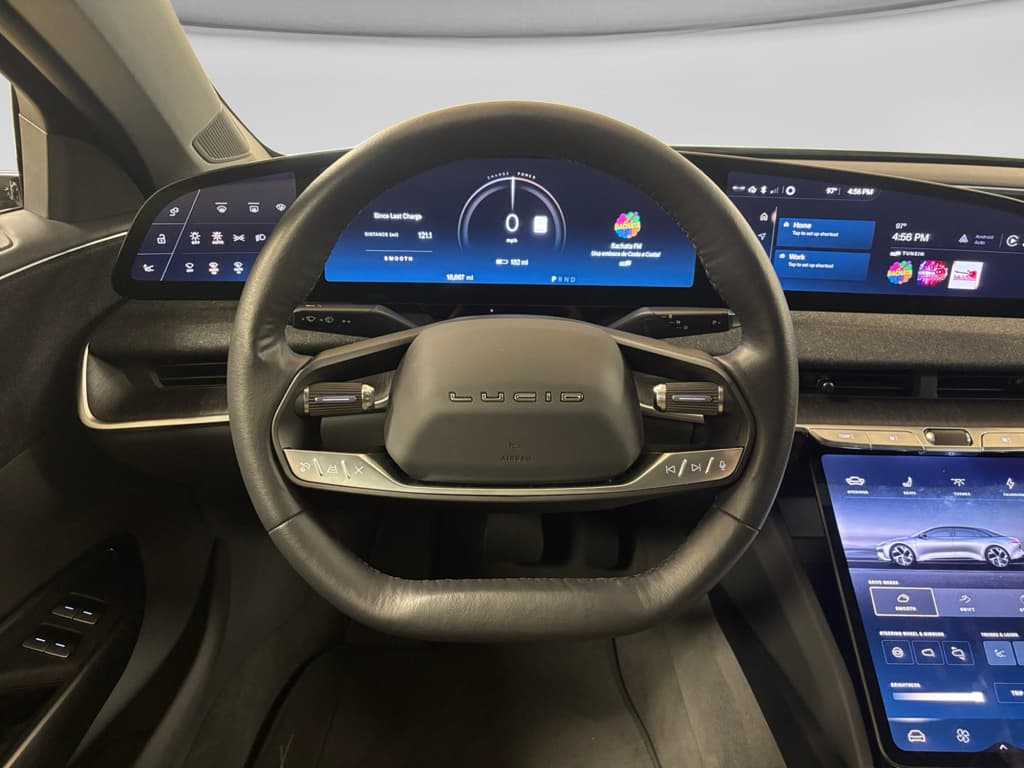 2025 Lucid Air view 5