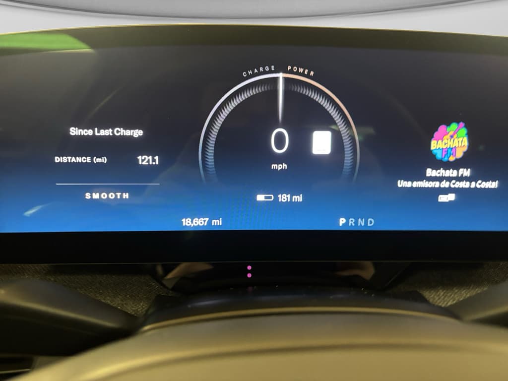 2025 Lucid Air view 6