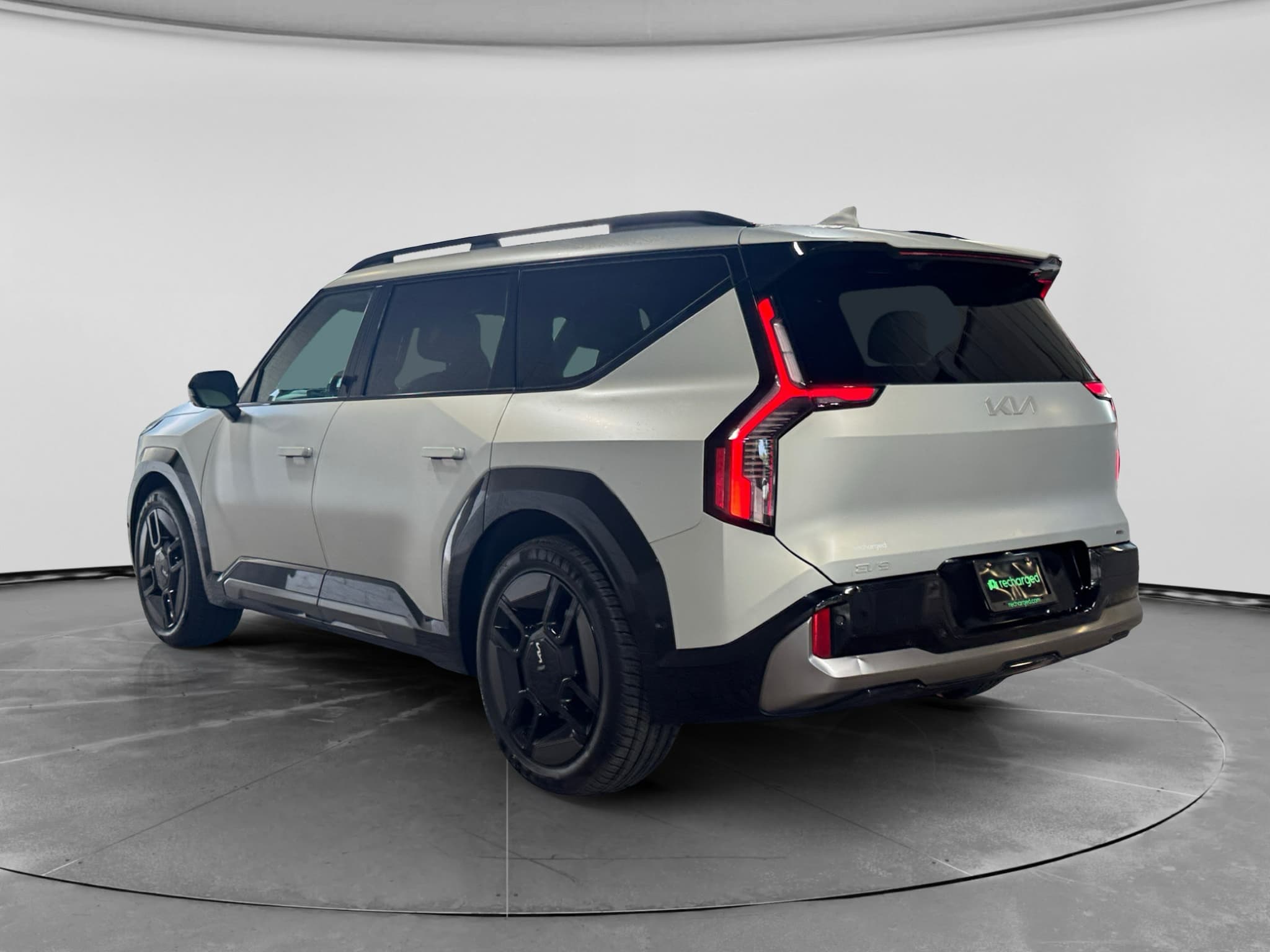 2024 Kia EV9 view 2