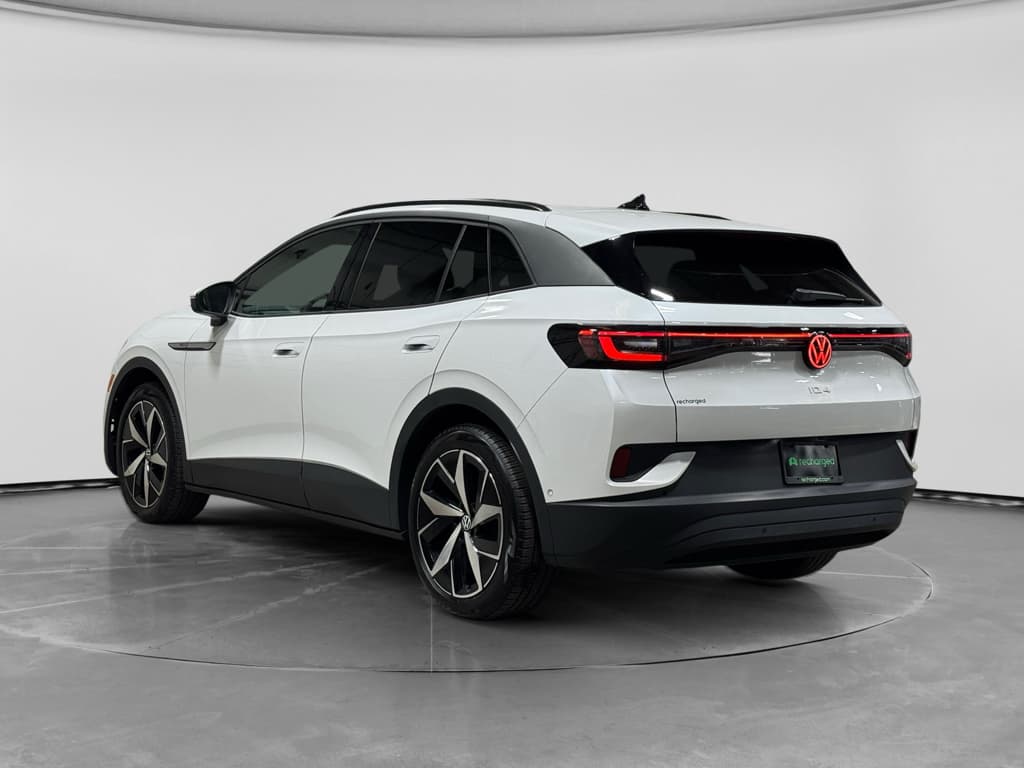 2023 Volkswagen ID.4 view 2