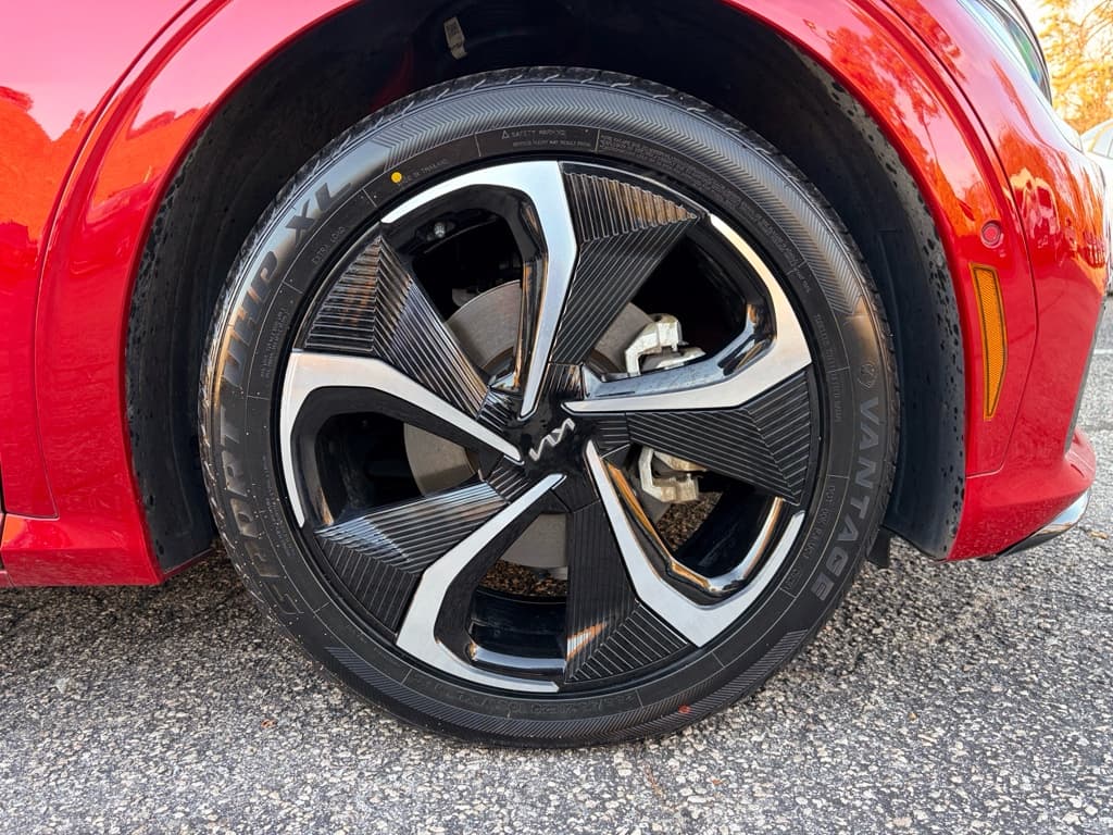 2022 Kia EV6 view 39