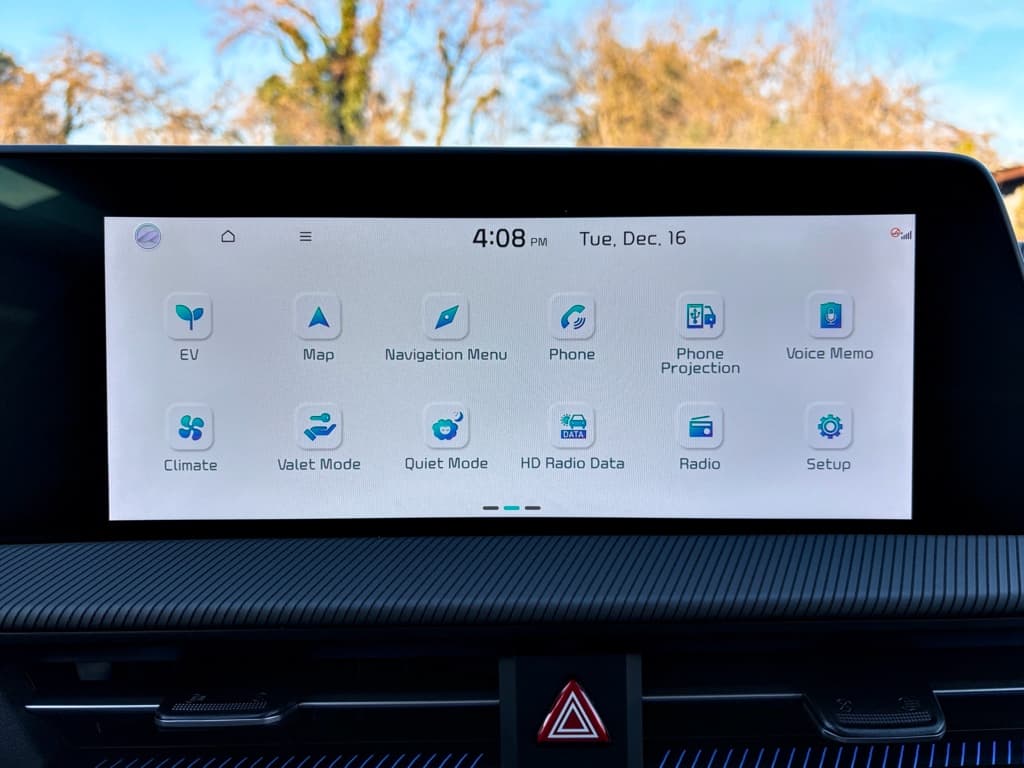2022 Kia EV6 view 11
