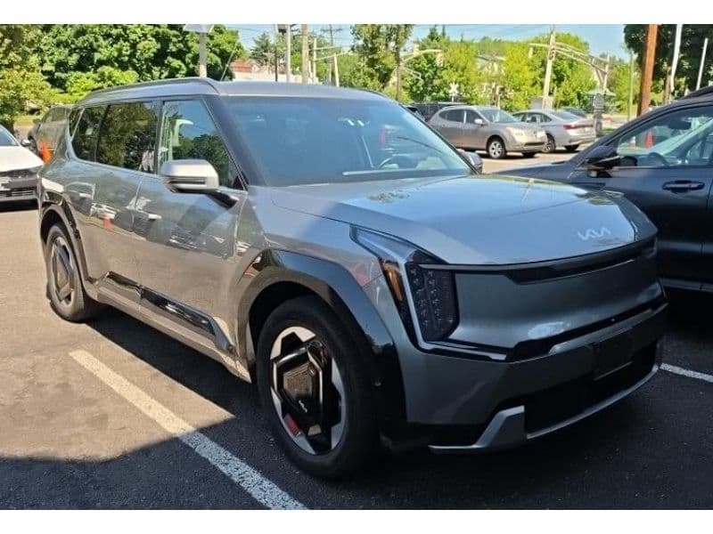 2024 Kia EV9 view 2