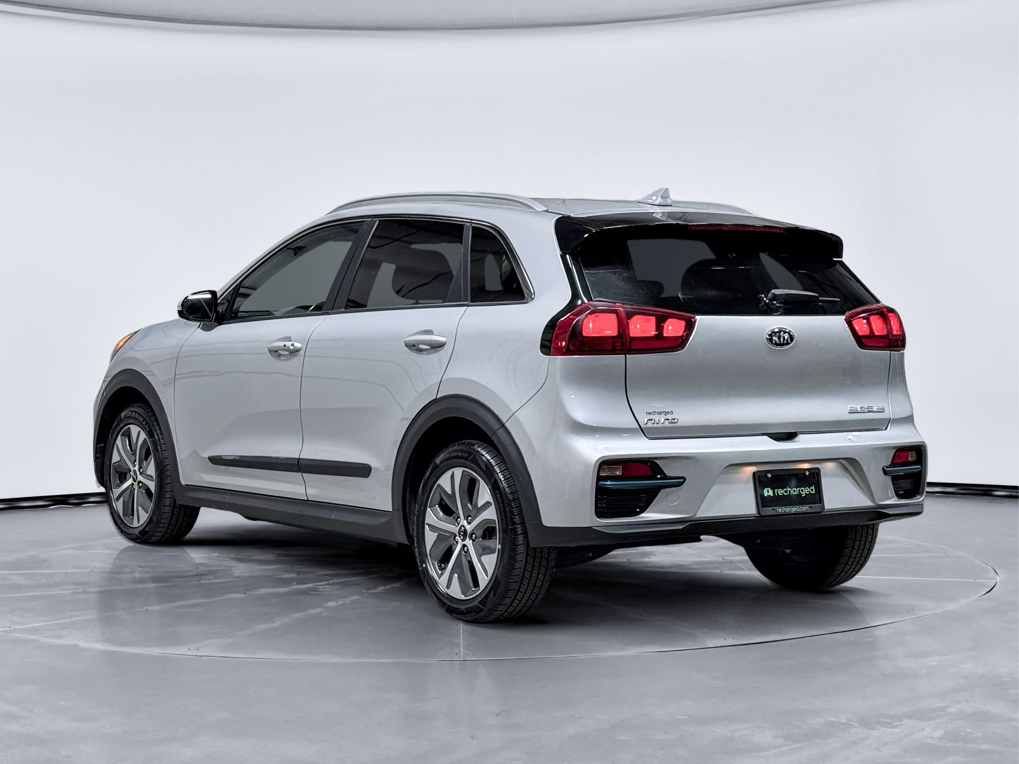 2019 Kia Niro EV view 2