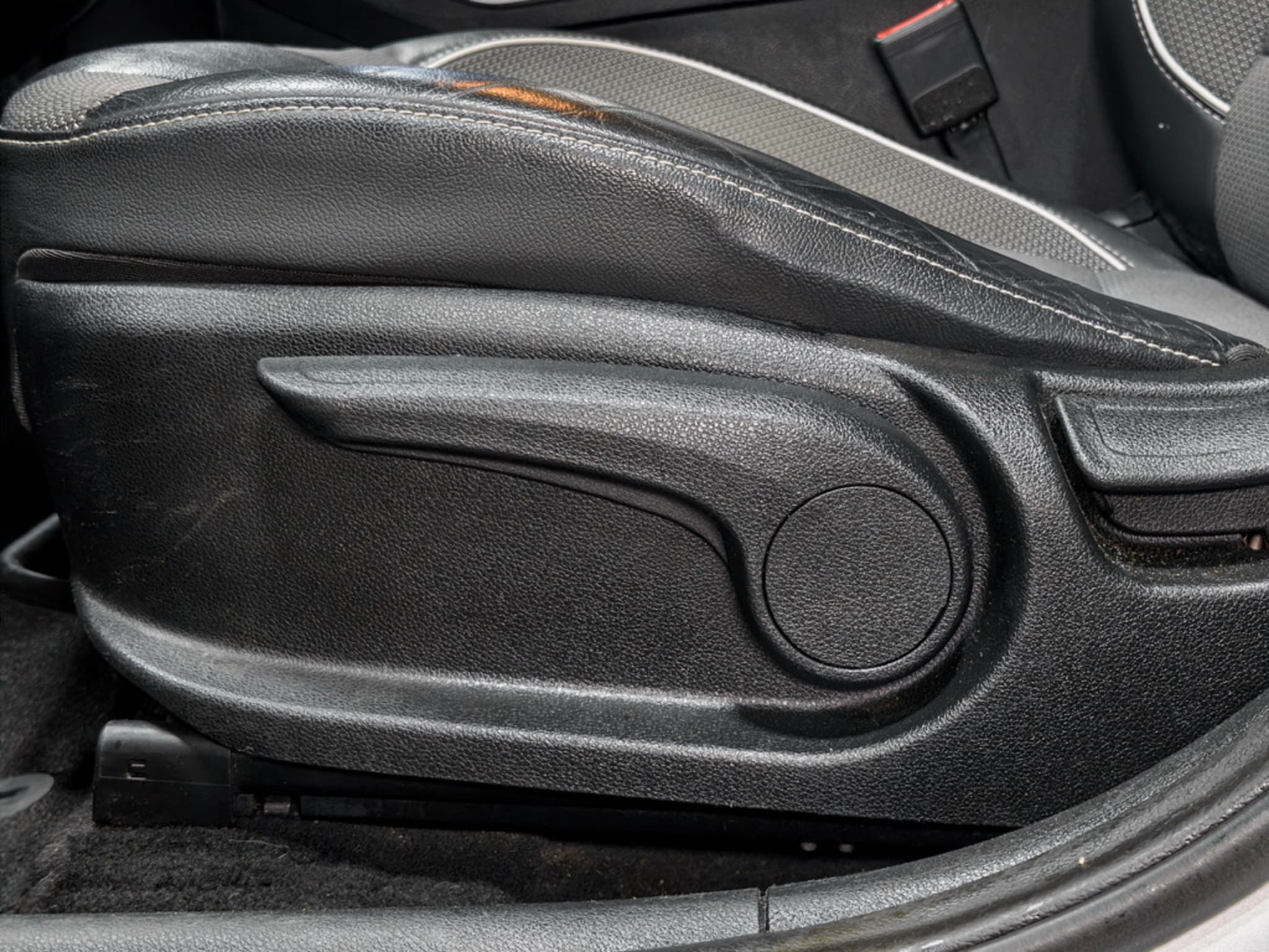 2019 Kia Niro EV view 6