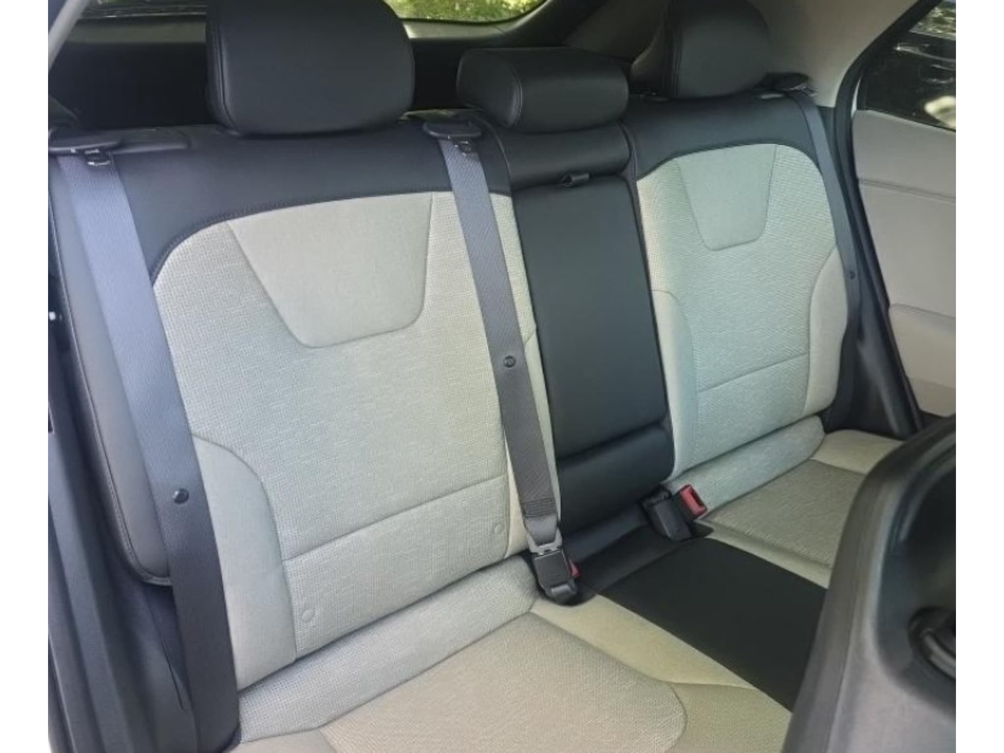 2023 Kia Niro EV view 6