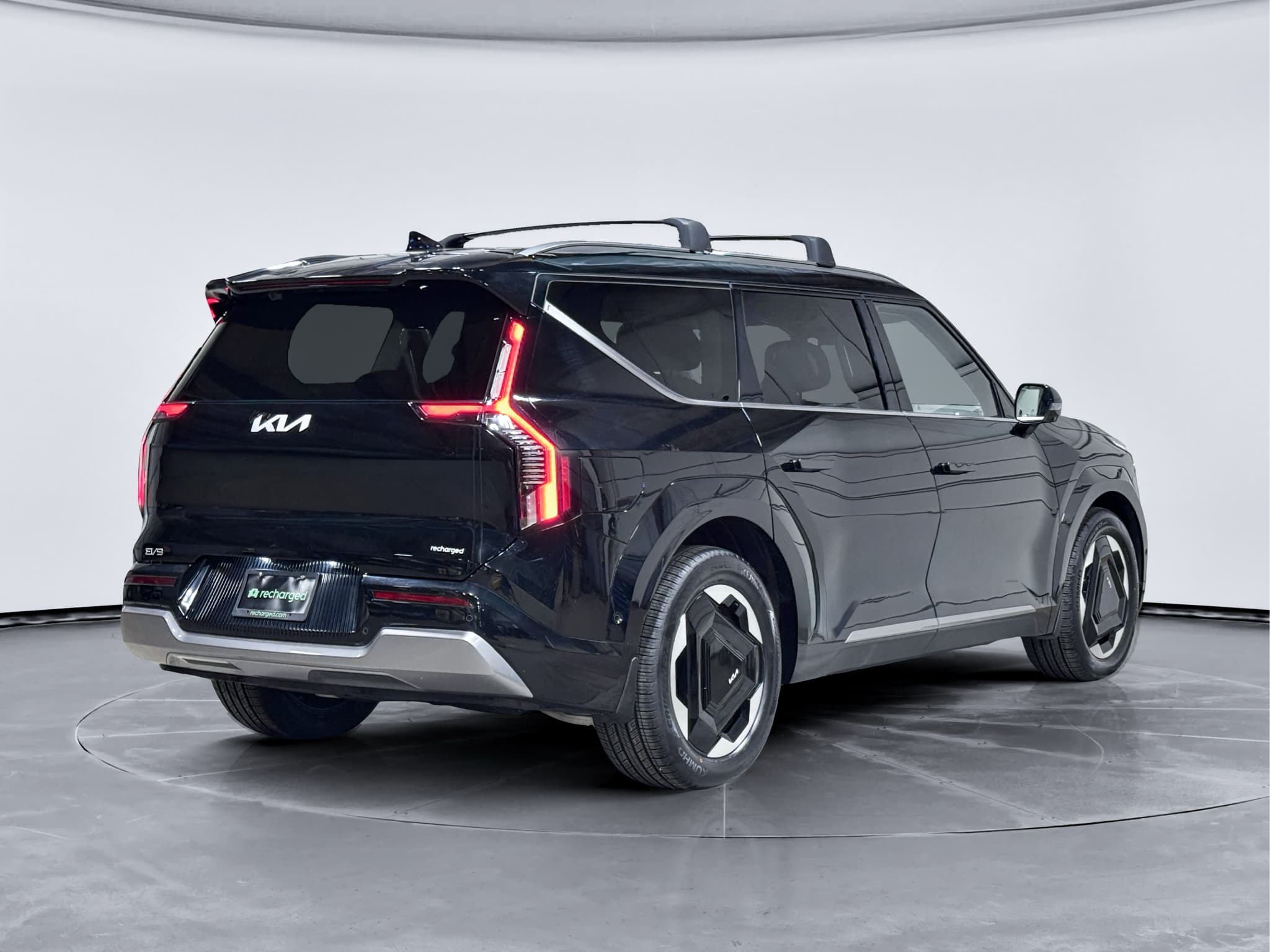 2024 Kia EV9 view 3