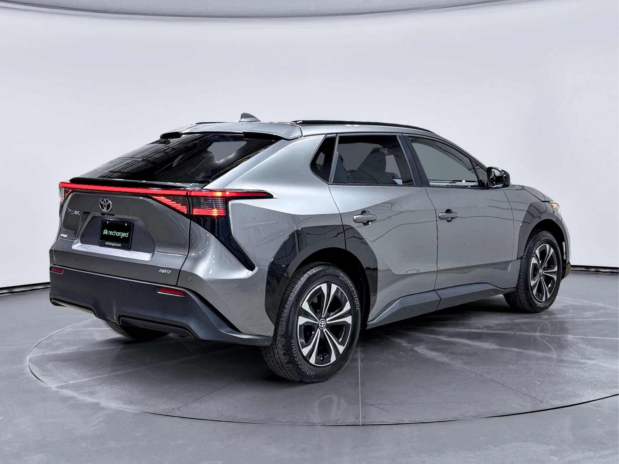 2023 Toyota bZ4X view 3