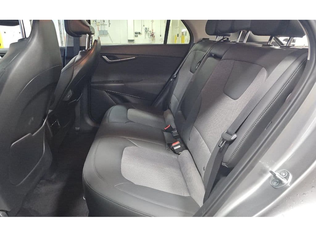 2023 Kia Niro EV view 6