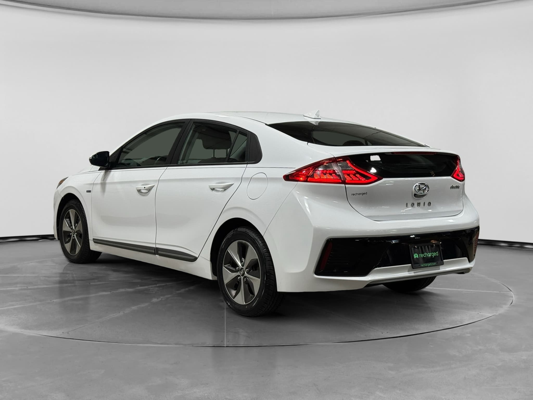 2019 Hyundai IONIQ Electric view 2