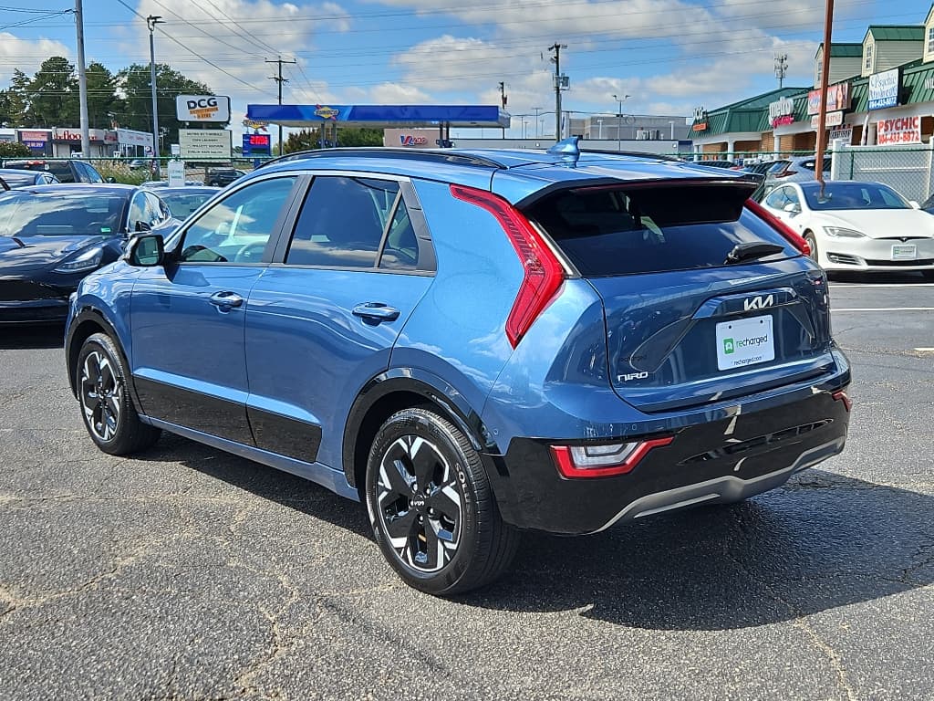 2023 Kia Niro EV view 2