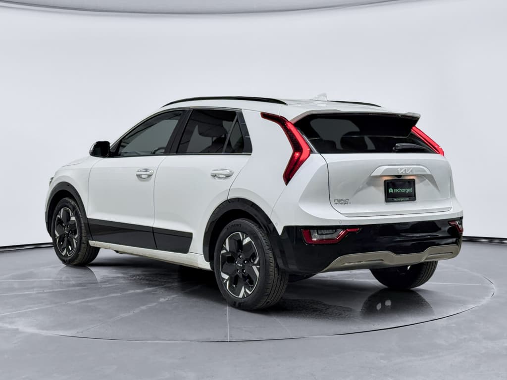 2023 Kia Niro EV view 2