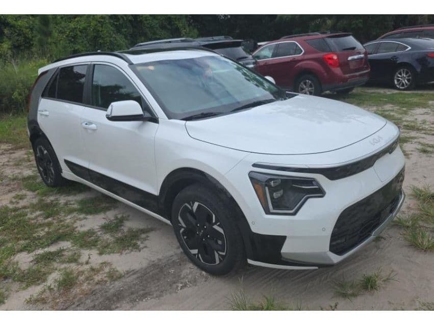 2023 Kia Niro EV view 2