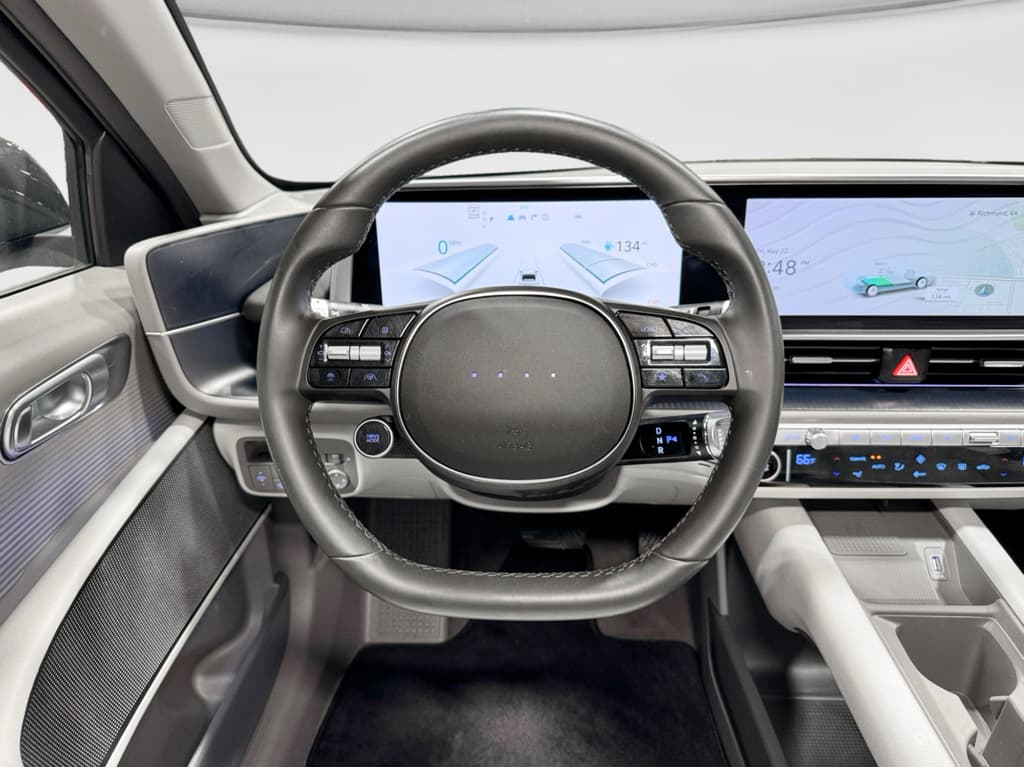 2023 Hyundai IONIQ 6 view 7