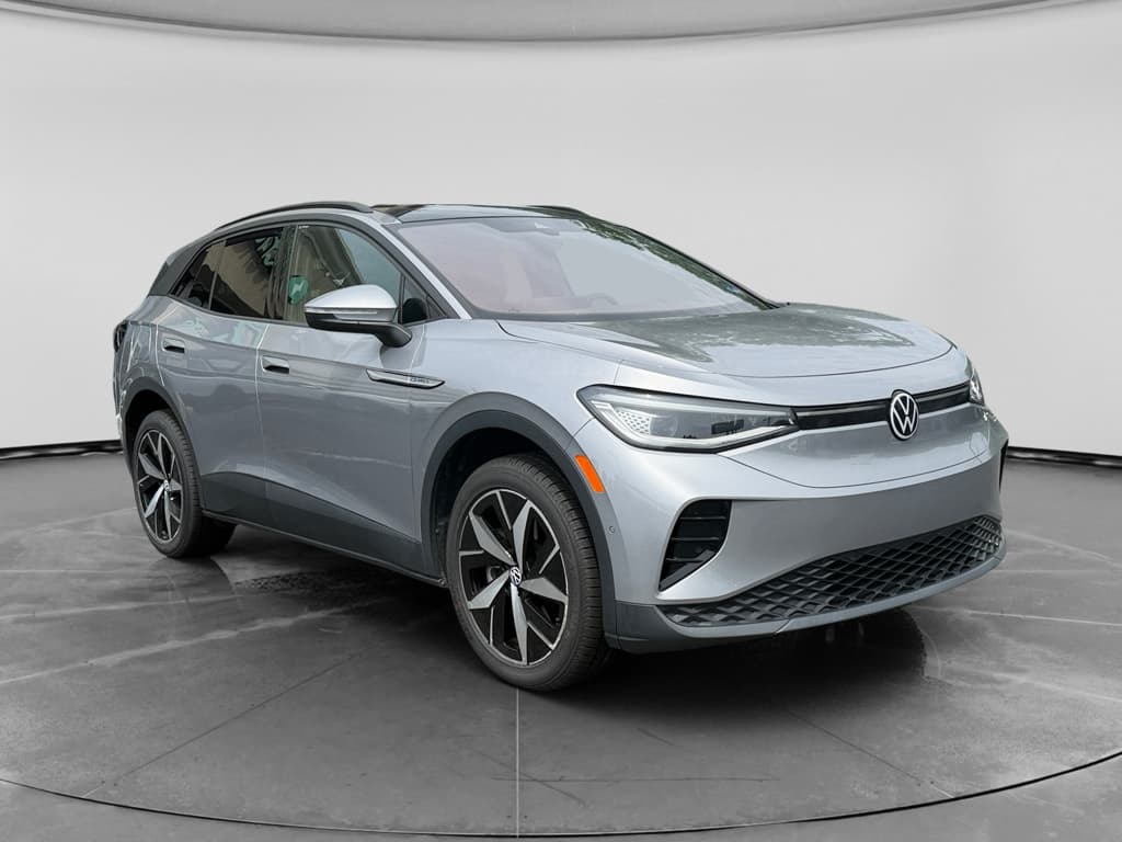 2023 Volkswagen ID.4 view 3