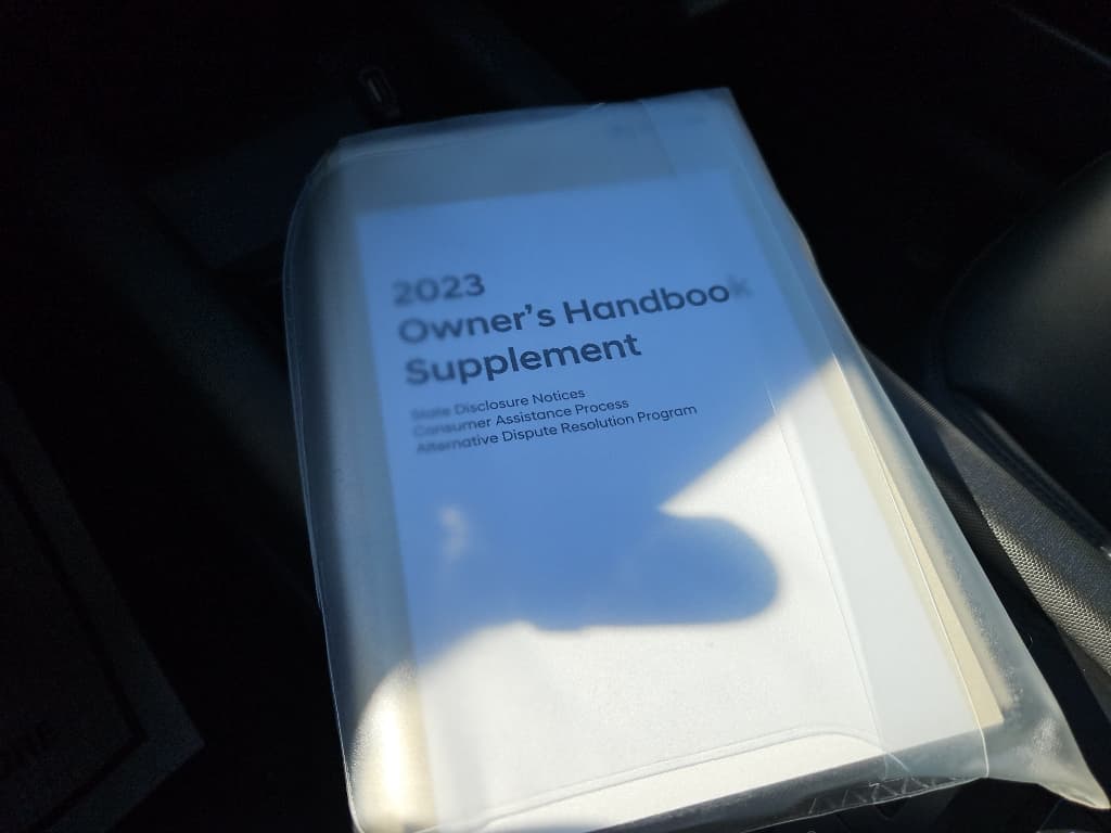 2023 Hyundai IONIQ 6 view 23