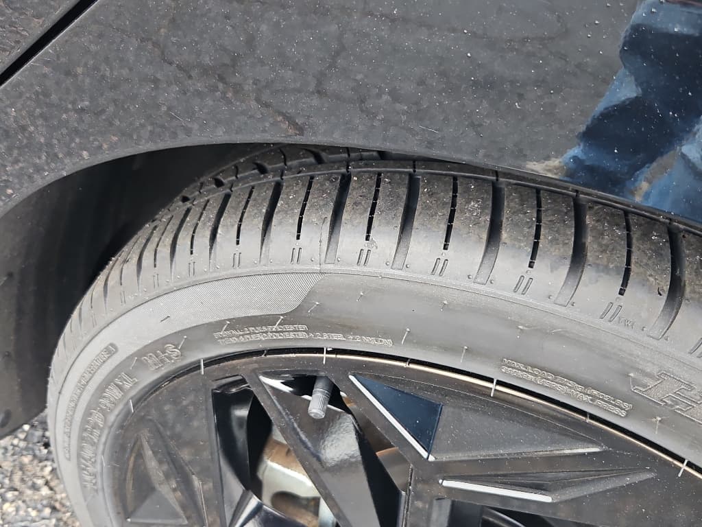 2023 Hyundai IONIQ 6 view 33