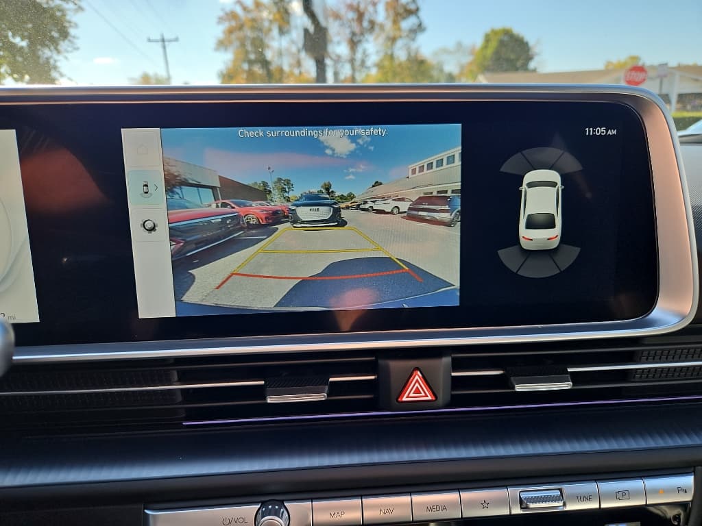 2023 Hyundai IONIQ 6 view 15